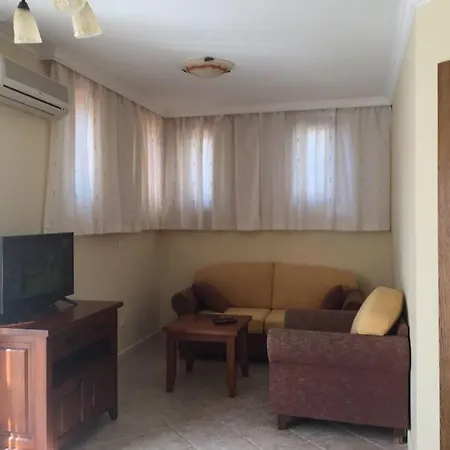 Private Holiday Village Santa Marina Appartement