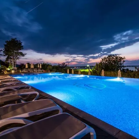 Private Holiday Village Santa Marina Apartamento